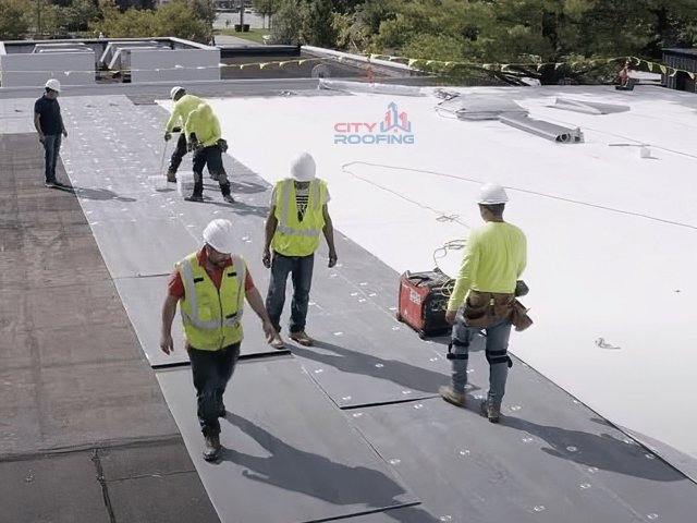 Energy-efficient flat roofs